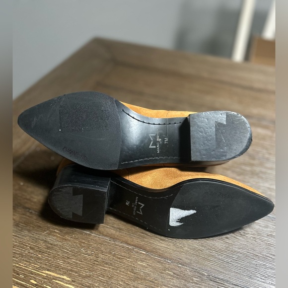 Like New!! Marc Fisher leather suede boots size 7 - Picture 10 of 11